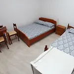Isufi Guest Houses